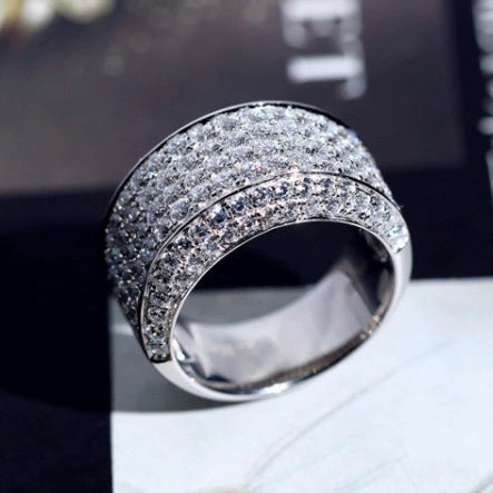 Ricady Jewel Men’s Statement Simulated Diamond Ring - Luxury Bold Design