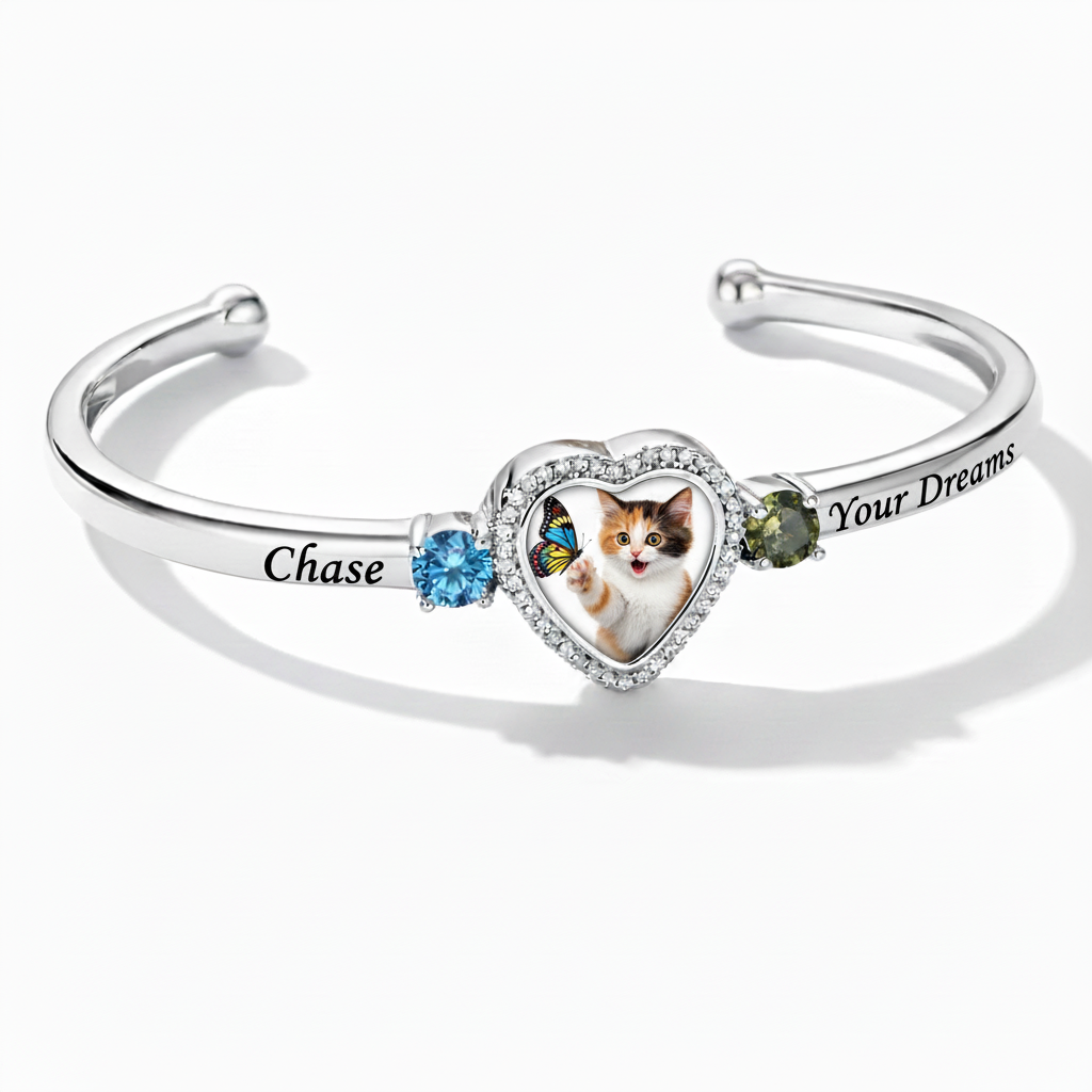 Delicate Heart Locket Bangle — Adjustable Fit, Timeless Sparkle B3007