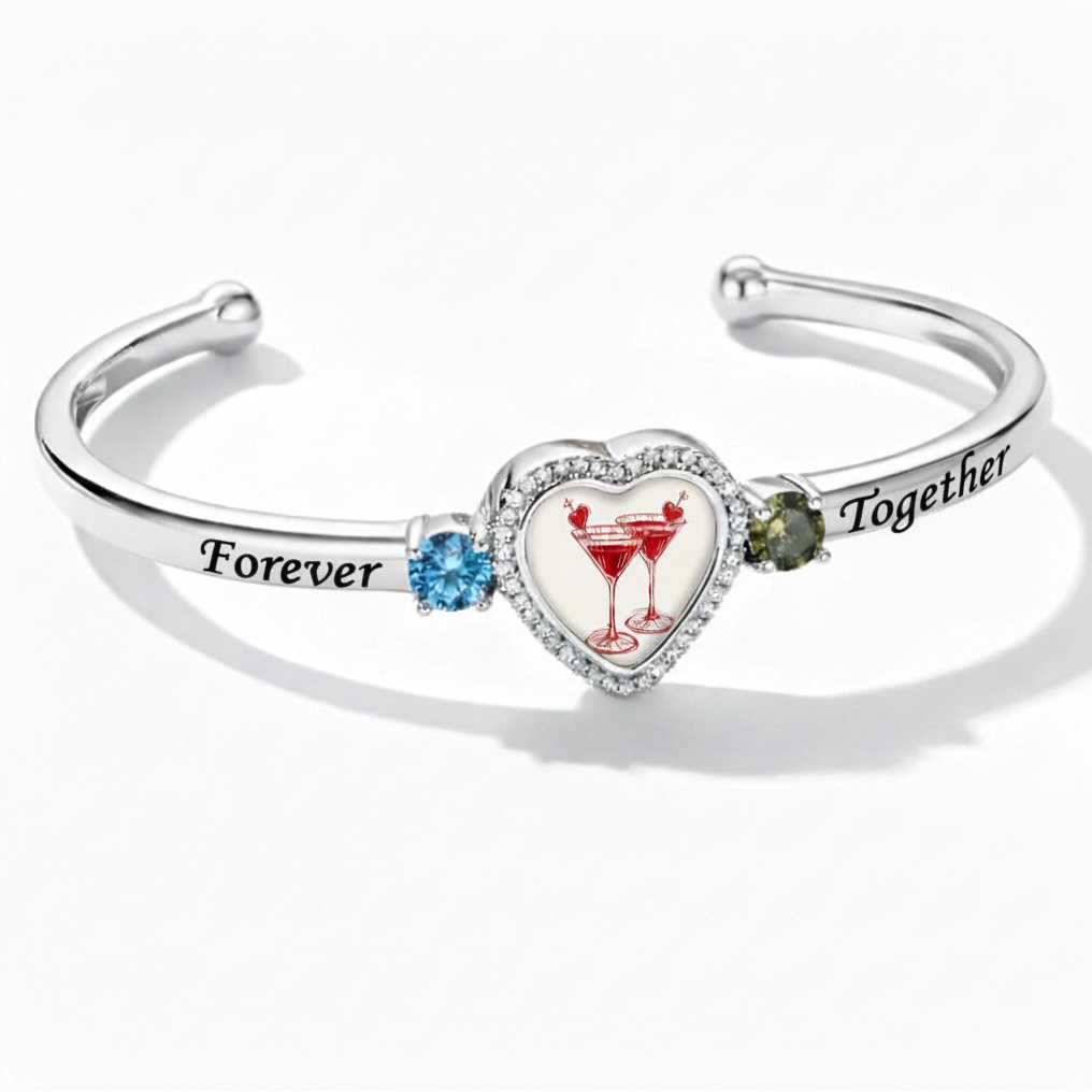 Delicate Heart Locket Bangle — Adjustable Fit, Timeless Sparkle B3009