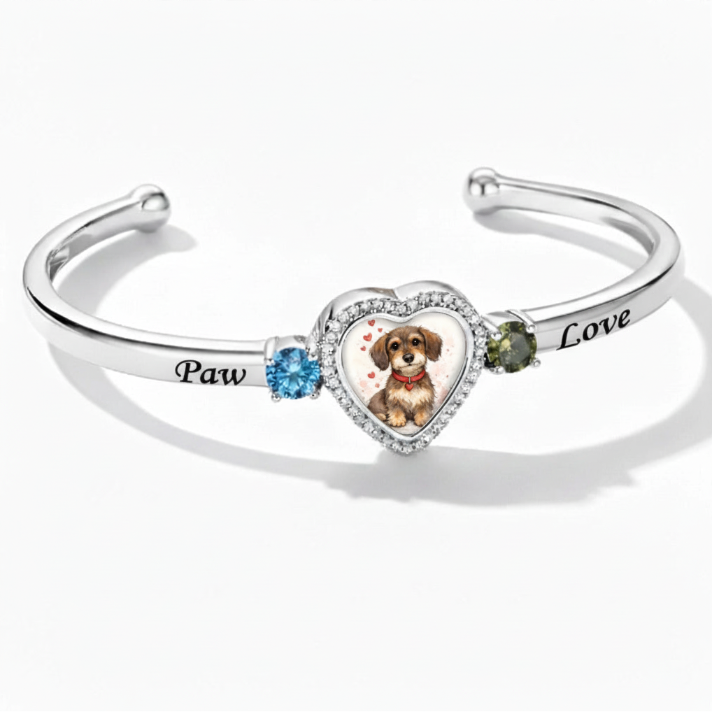 Delicate Heart Locket Bangle — Adjustable Fit, Timeless Sparkle B3009