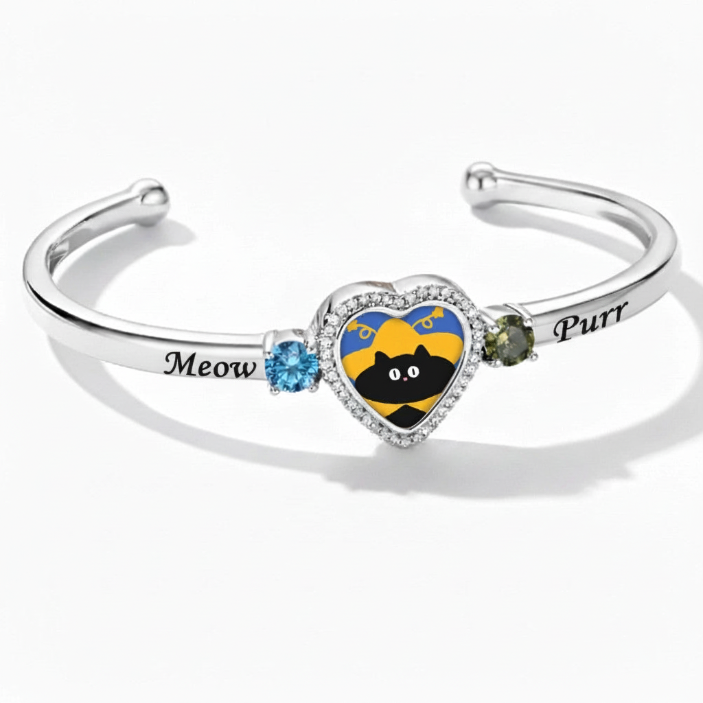 Delicate Heart Locket Bangle — Adjustable Fit, Timeless Sparkle B3011