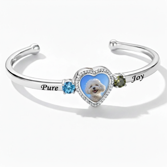 Delicate Heart Locket Bangle — Adjustable Fit, Timeless Sparkle B3012