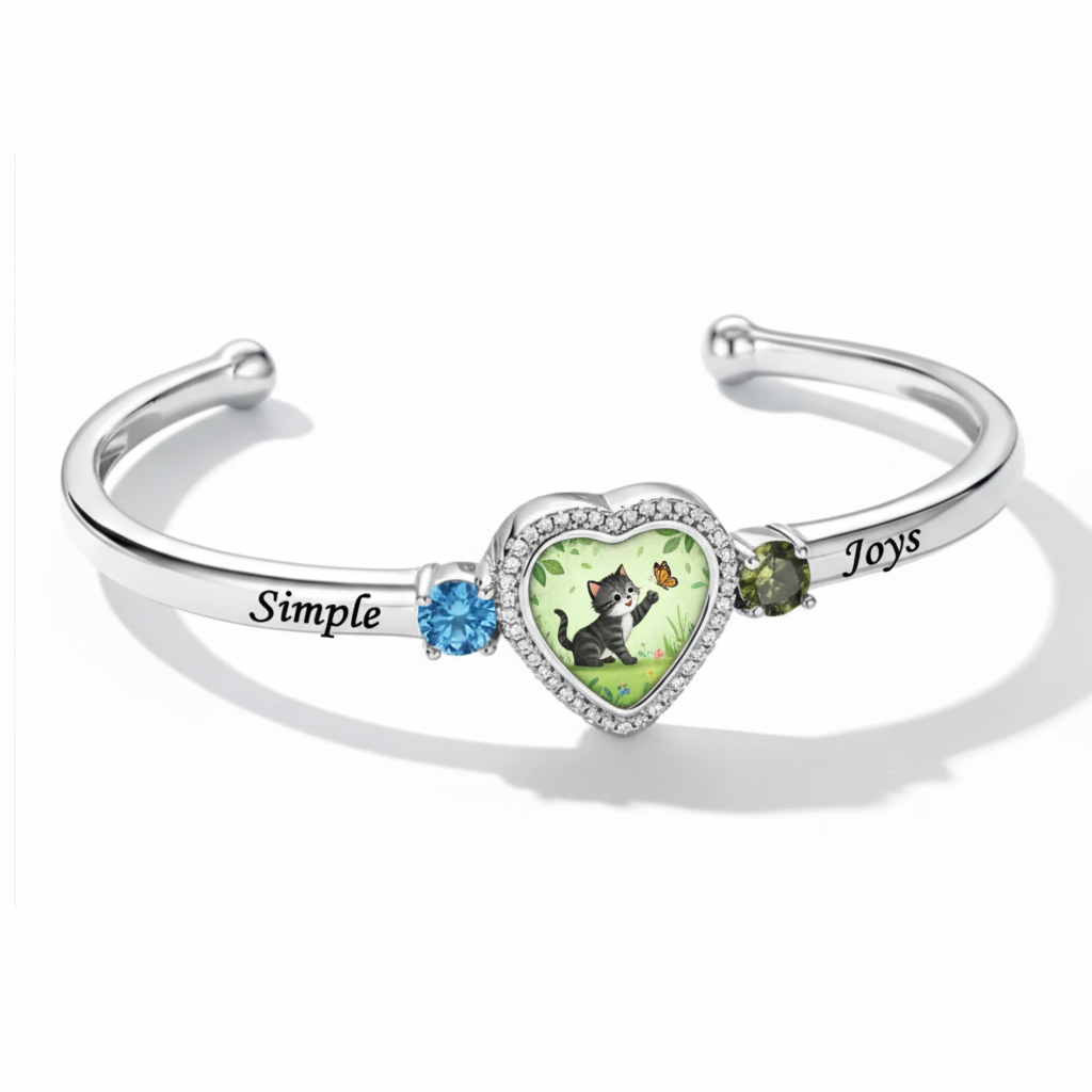 Delicate Heart Locket Bangle — Adjustable Fit, Timeless Sparkle B3000