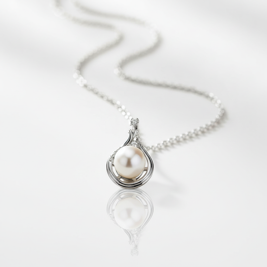 银色水滴形珍珠项链-高清白底图
