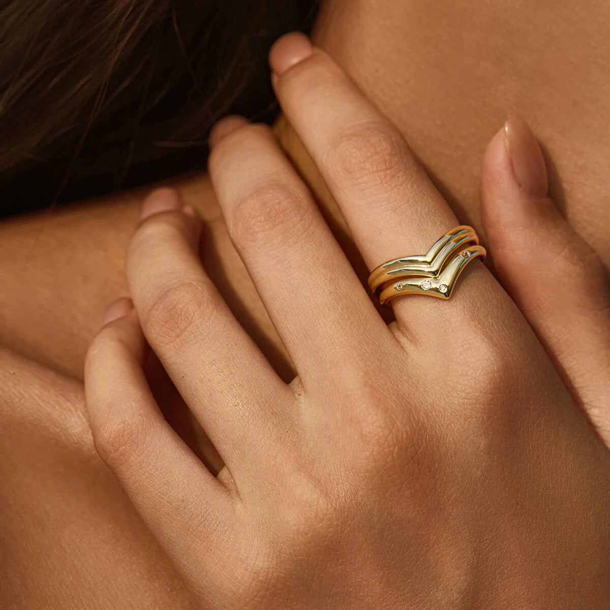 Ricady Jewel Geometric V-Shaped Sterling Silver Minimalist Band Ring