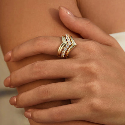 Ricady Jewel Geometric V-Shaped Sterling Silver Minimalist Band Ring