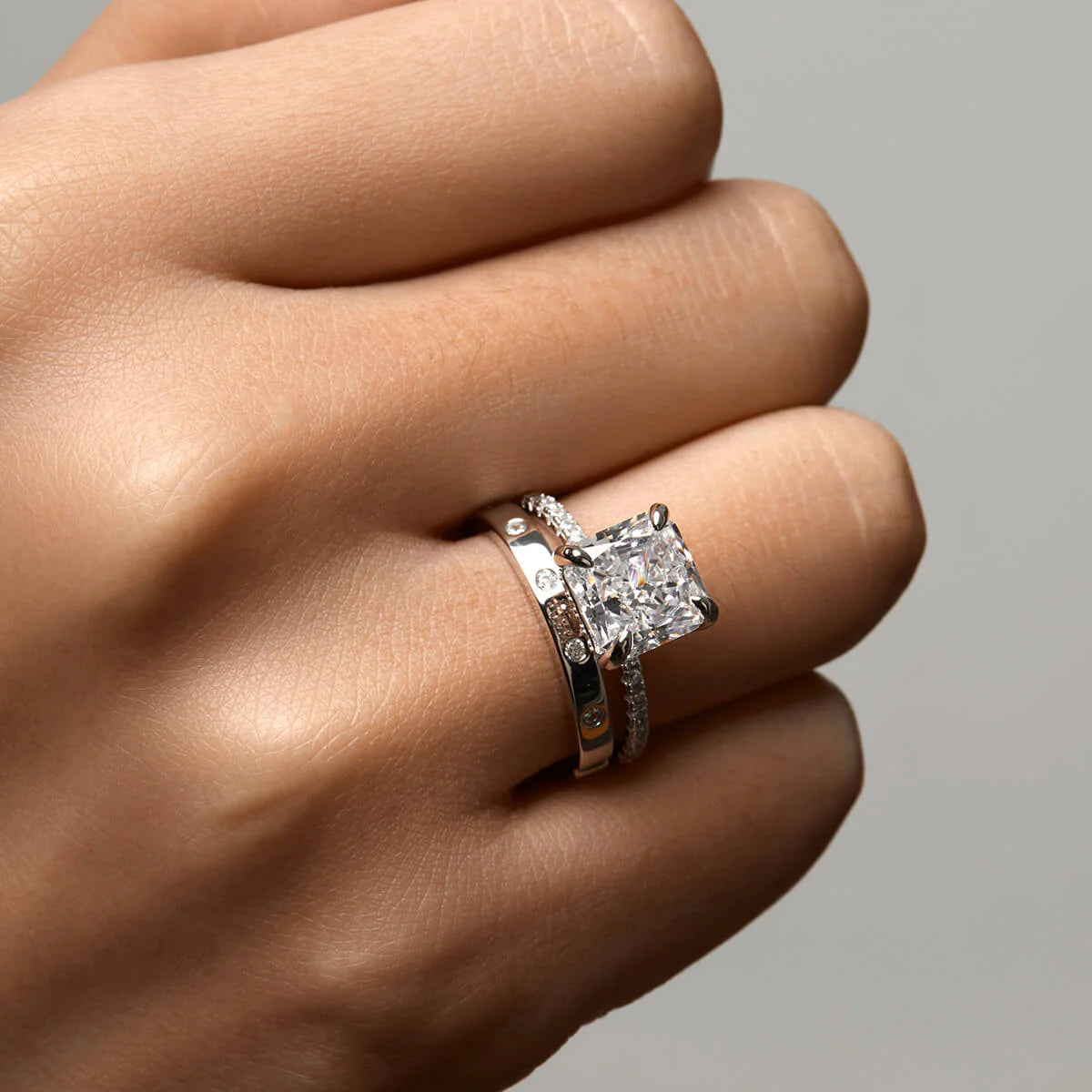 Ricady Jewel Textured Band Ring, 925 Sterling Silver with Hidden Cubic Zirconia, Stackable Minimalist Ring for Women, Size 4-10