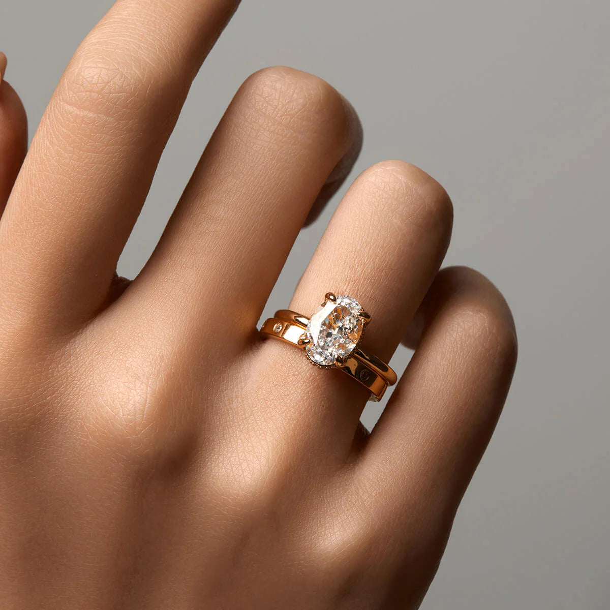 Ricady Jewel Textured Band Ring, 925 Sterling Silver with Hidden Cubic Zirconia, Stackable Minimalist Ring for Women, Size 4-10
