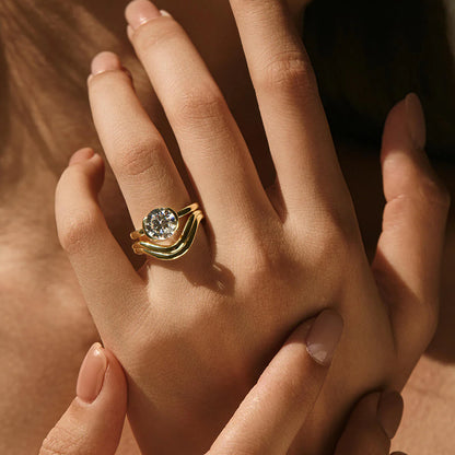 Ricady Jewel Twisted Sterling Silver Minimalist Band Ring