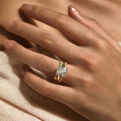 Ricady Jewel Oval Cut Cubic Zirconia 925 Sterling Silver 14K Gold-Plated Halo Engagement Ring