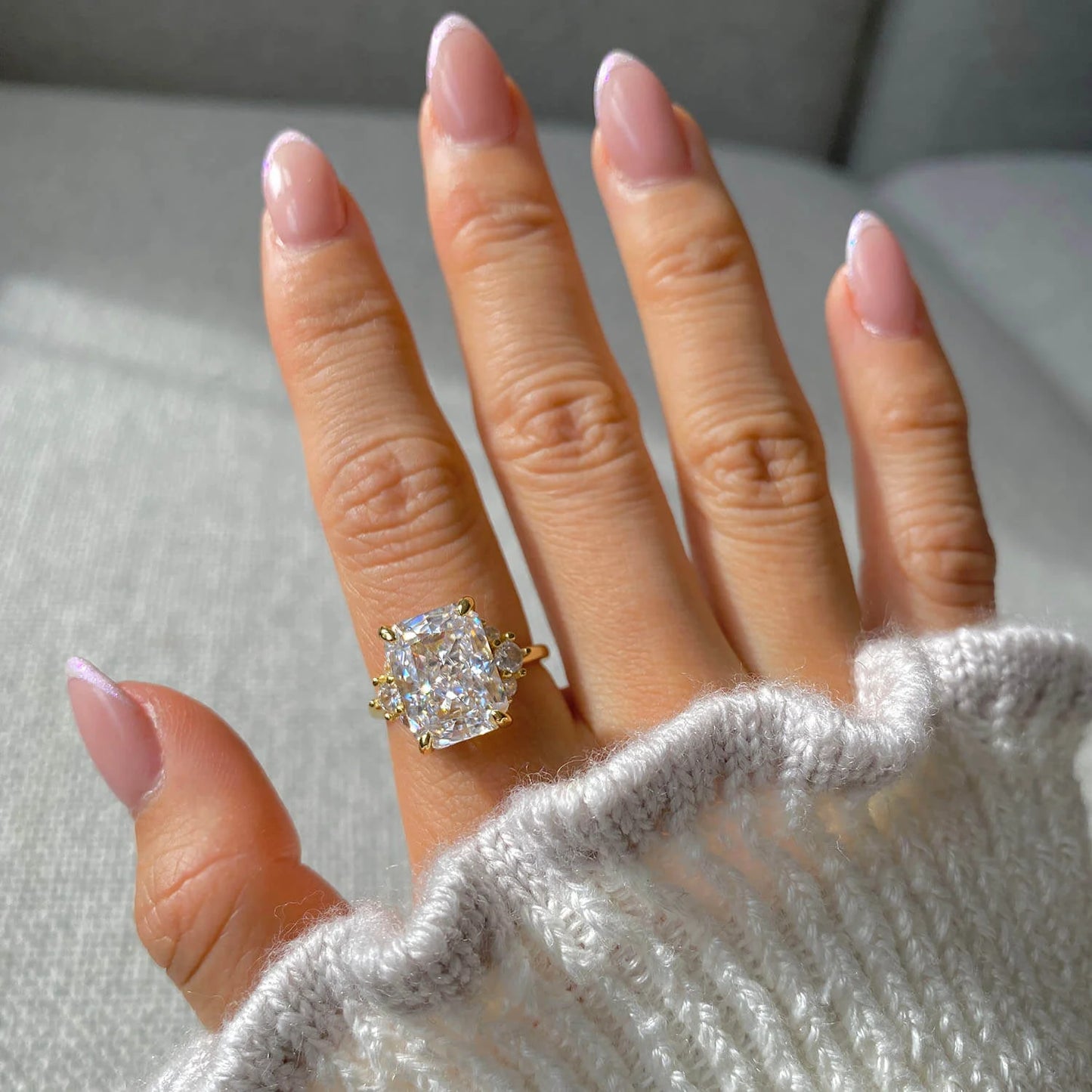 Ricady Jewel Cushion-Cut Center Stone Accent Ring, 925 Sterling Silver Cubic Zirconia Statement Band for Women, Size 4-10