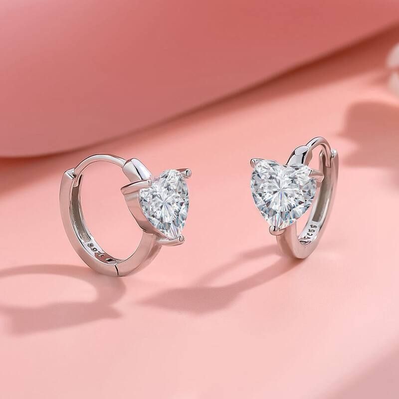 S925 Silver Heart Moissanite Earrings - Minimalist Elegant Luxury