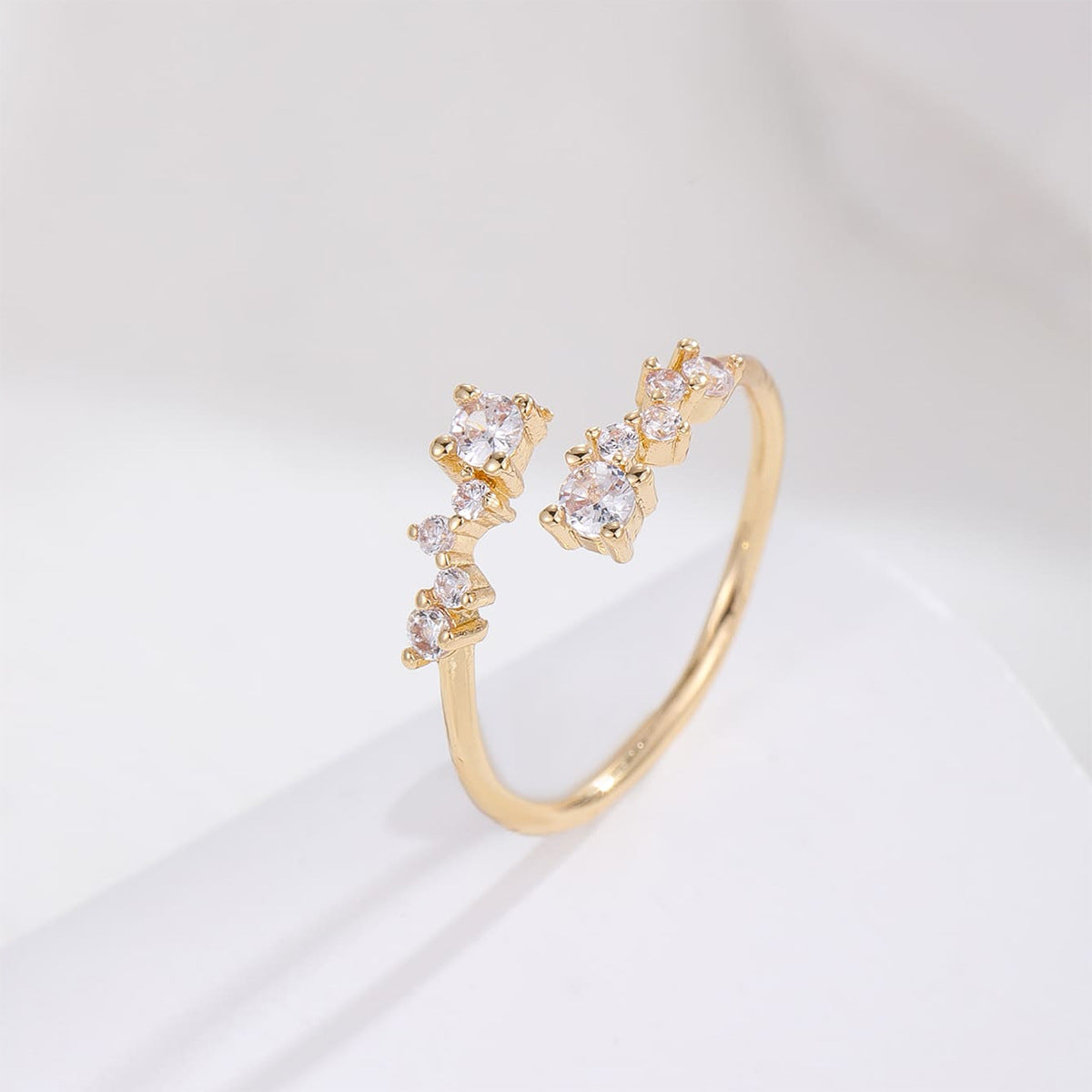 Luxury Zircon Pave Ring - Women's Minimalist Fashion Statement Jewelry