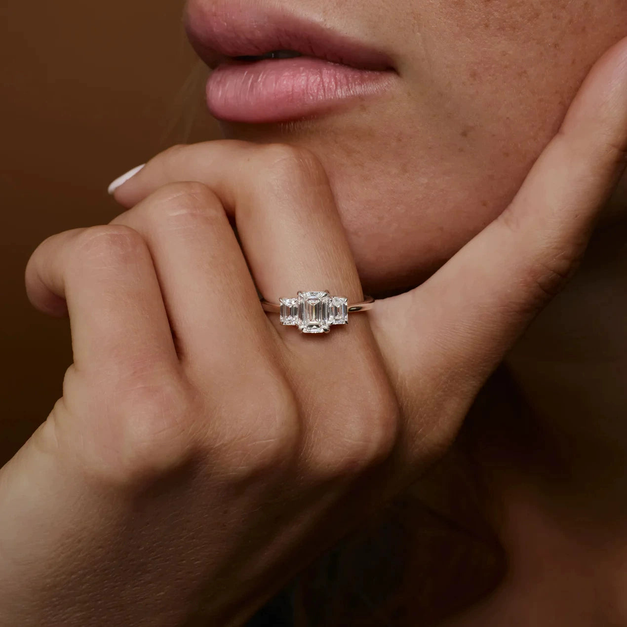Ricady Jewel – Elegant Faceted Cubic Zirconia Promise Ring for Women, Minimalist Sparkle Engagement Band