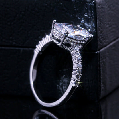 Ricady Jewel Fashionable Platinum-plated Zircon Ring, Stylish European-style Engagement Band