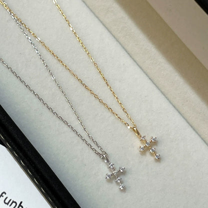 Women's S925 Silver Diamond Cross Necklace - Stylish Neck Accessory
