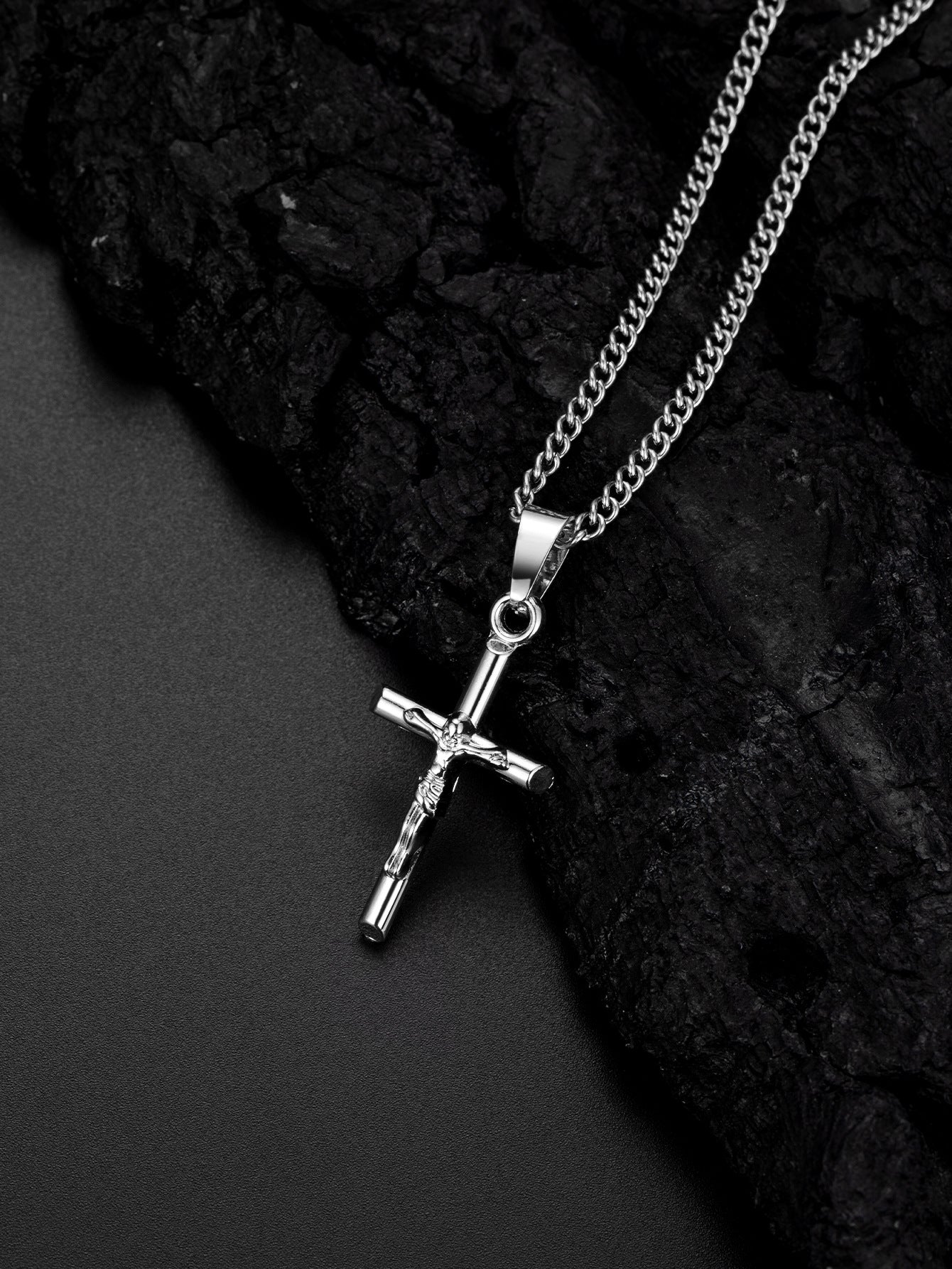 Artistic Cross Pendant Necklace in Titanium Steel - Vintage Style