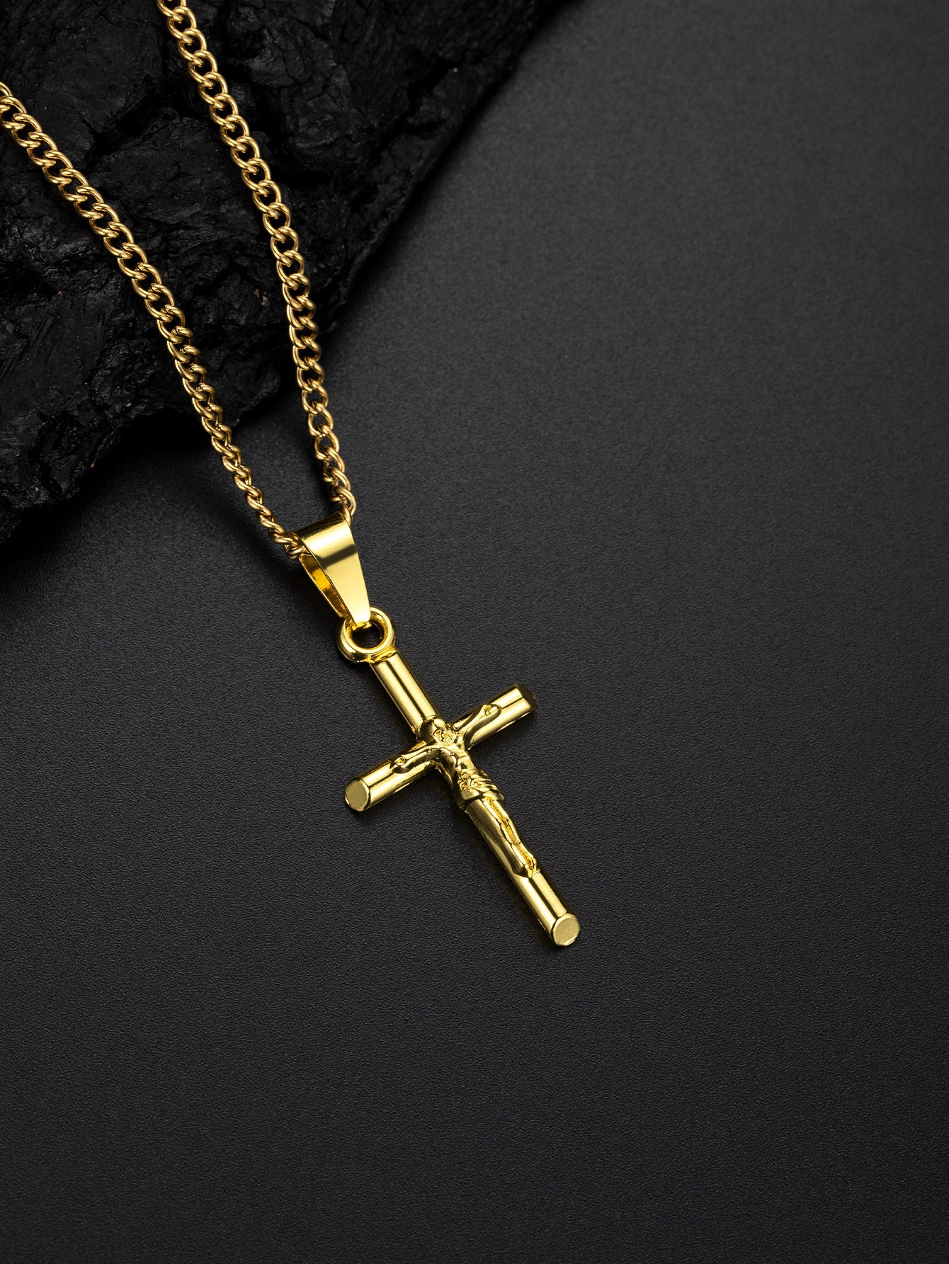 Artistic Cross Pendant Necklace in Titanium Steel - Vintage Style