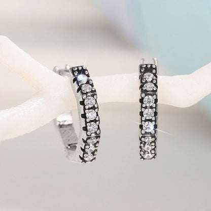 New Sweet & Edgy Hexagonal Stud Earrings for Women - Minimalist Trendy Style