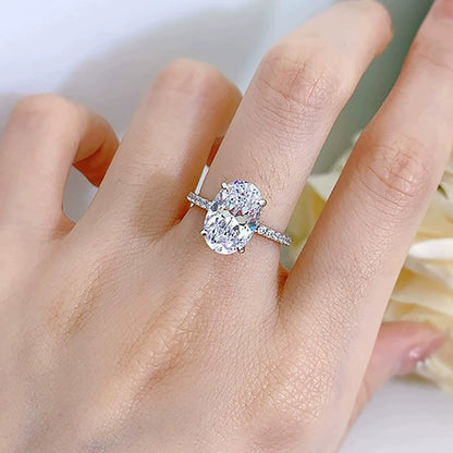 Ricady Jewel Fashionable Platinum-plated Zircon Ring, Stylish European-style Engagement Band