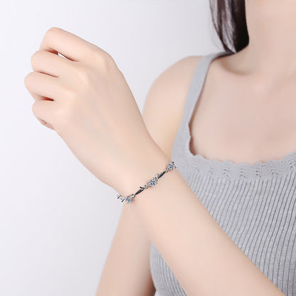 Fashion Platinum Crystal Flower Bracelet for Women