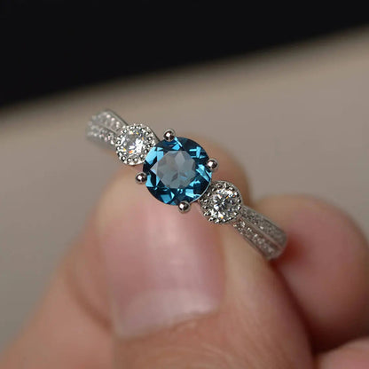 Sapphire Blue Minimalist Ring - Engagement & Wedding Jewelry