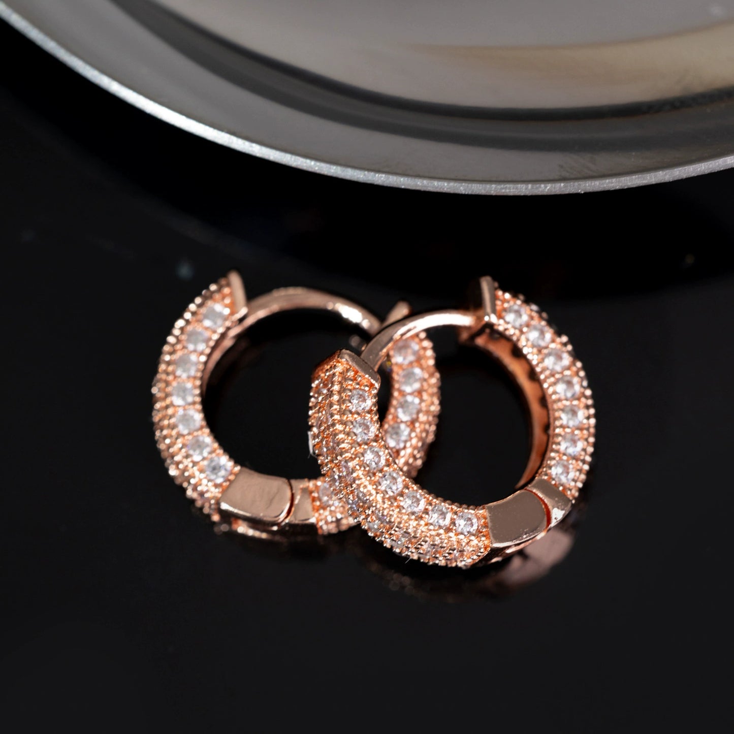Diamond Stud Hoop Earrings - Unisex Hip Hop Classic Circle Earrings