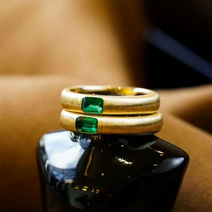 Ricady Jewel Vintage Brushed Emerald Ring for Women