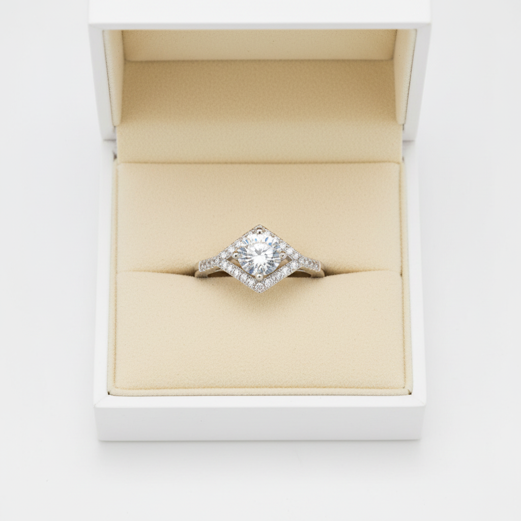 Crown Halo Ring - Gift Box