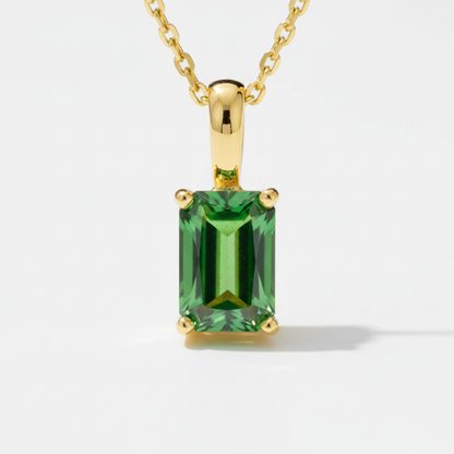 Green crystal pendant detail macro