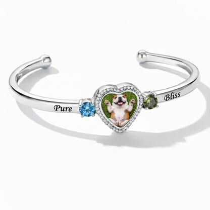 Delicate Heart Locket Bangle — Adjustable Fit, Timeless Sparkle B4001